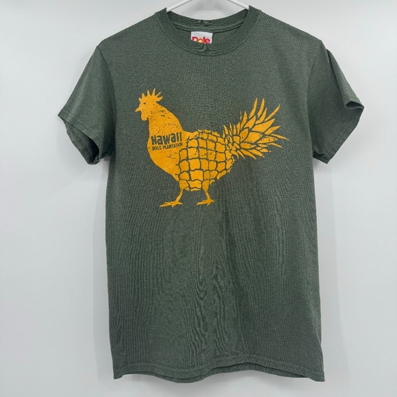Dole Plantation Other - Dole Plantation Hawaii T Shirt Men Small Green Short Sleeve Rooster Chicken